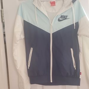 Nike windbreaker